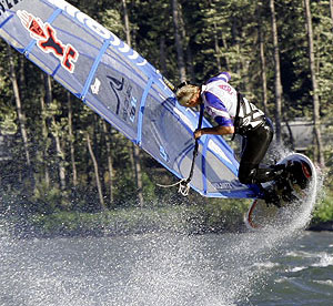 Windsurfing Instruction for Aerials